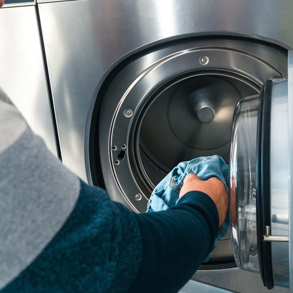 Disfruta de las comodidades que te ofrecemos como autolavandería